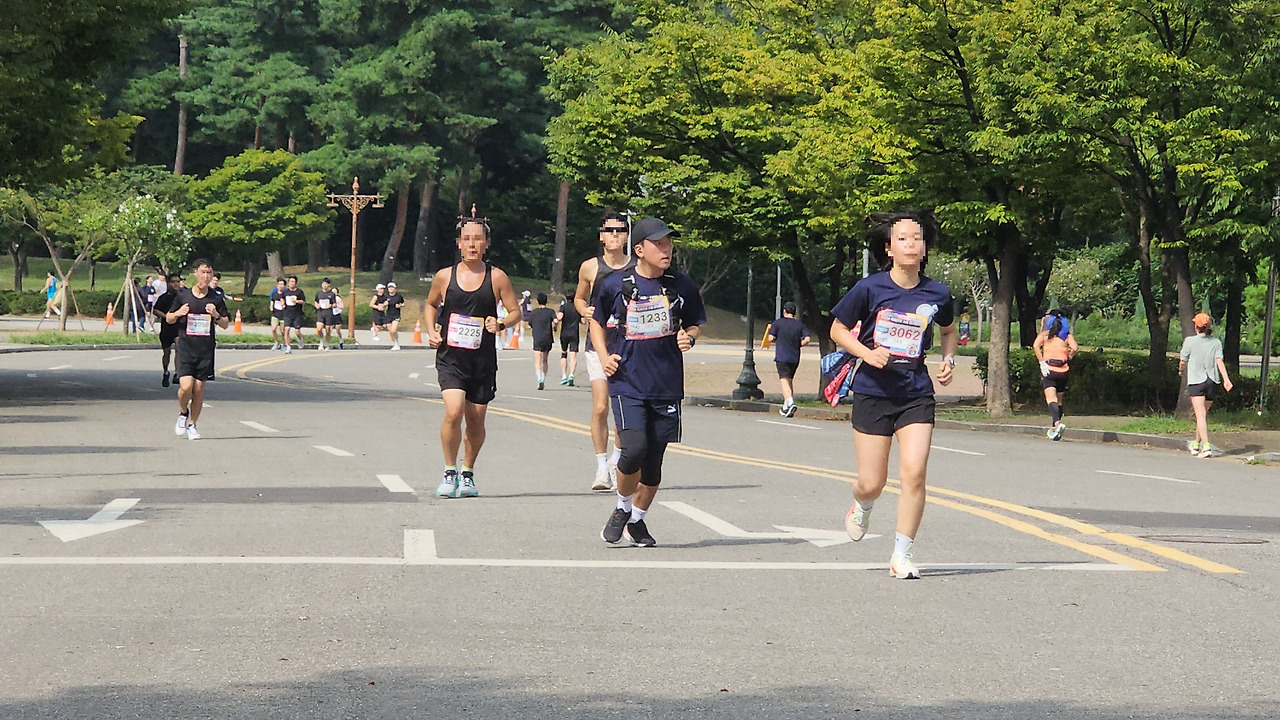 제22회 국제관광 서울마라톤대회 (939).jpg