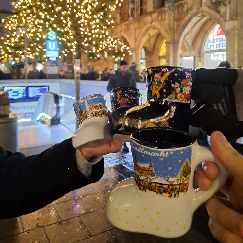 2022-12-09 19.06.24.jpg