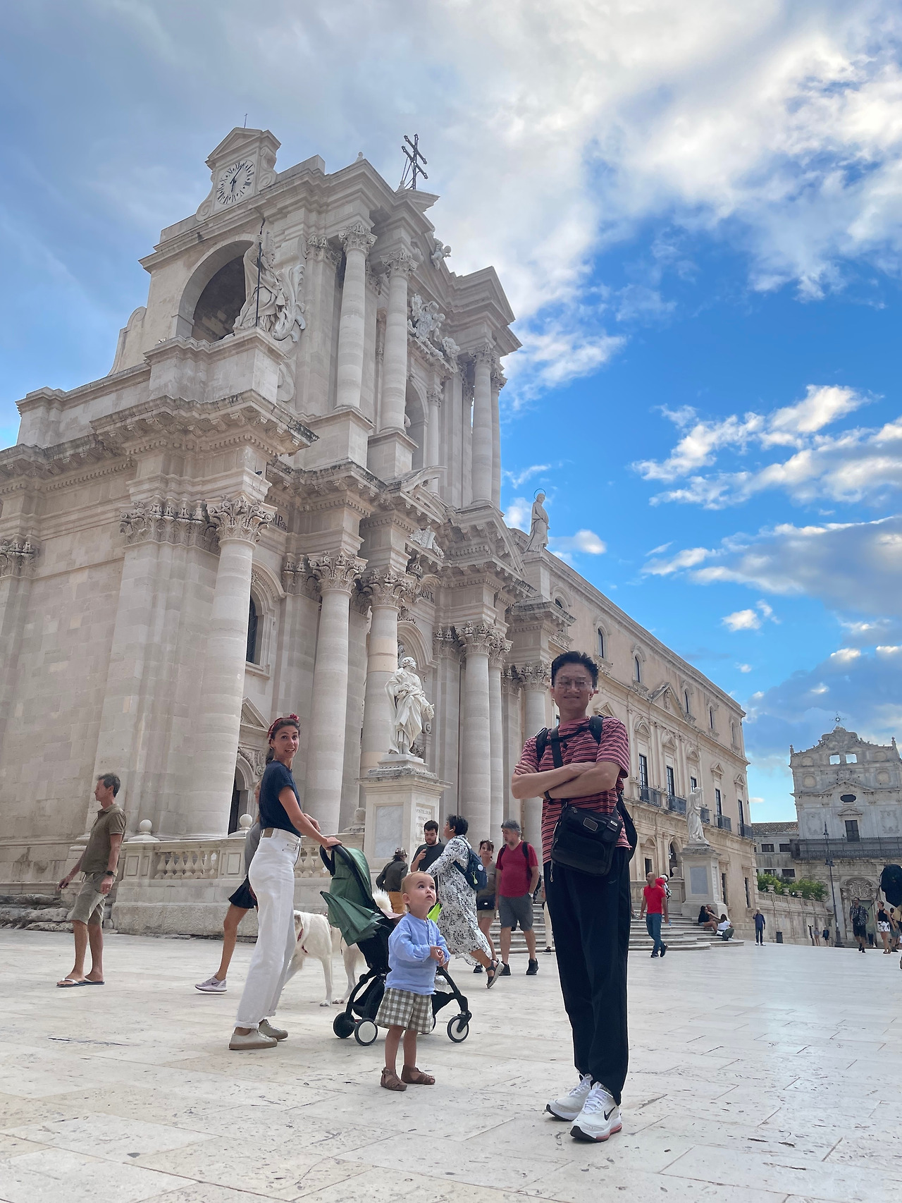 시라쿠사대성당 소녀-2.jpg