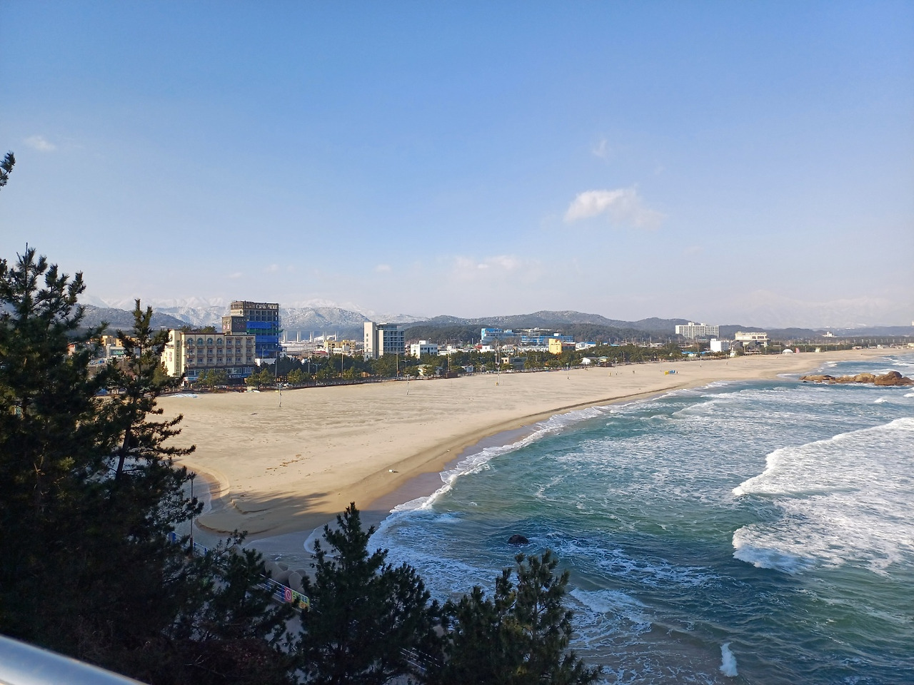 동해와 설악.jpg