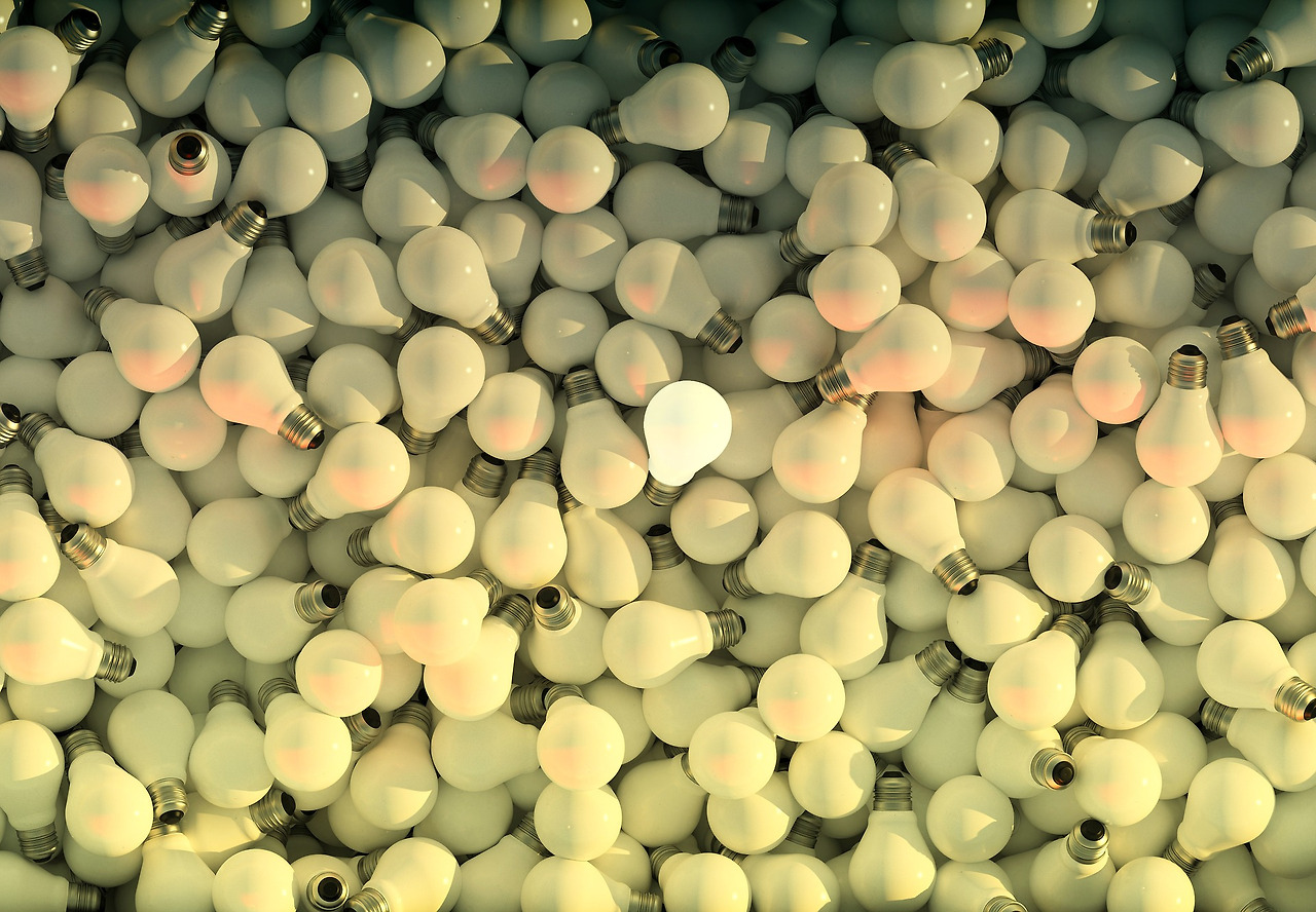 light-bulb-moment-2615457_1920.jpg