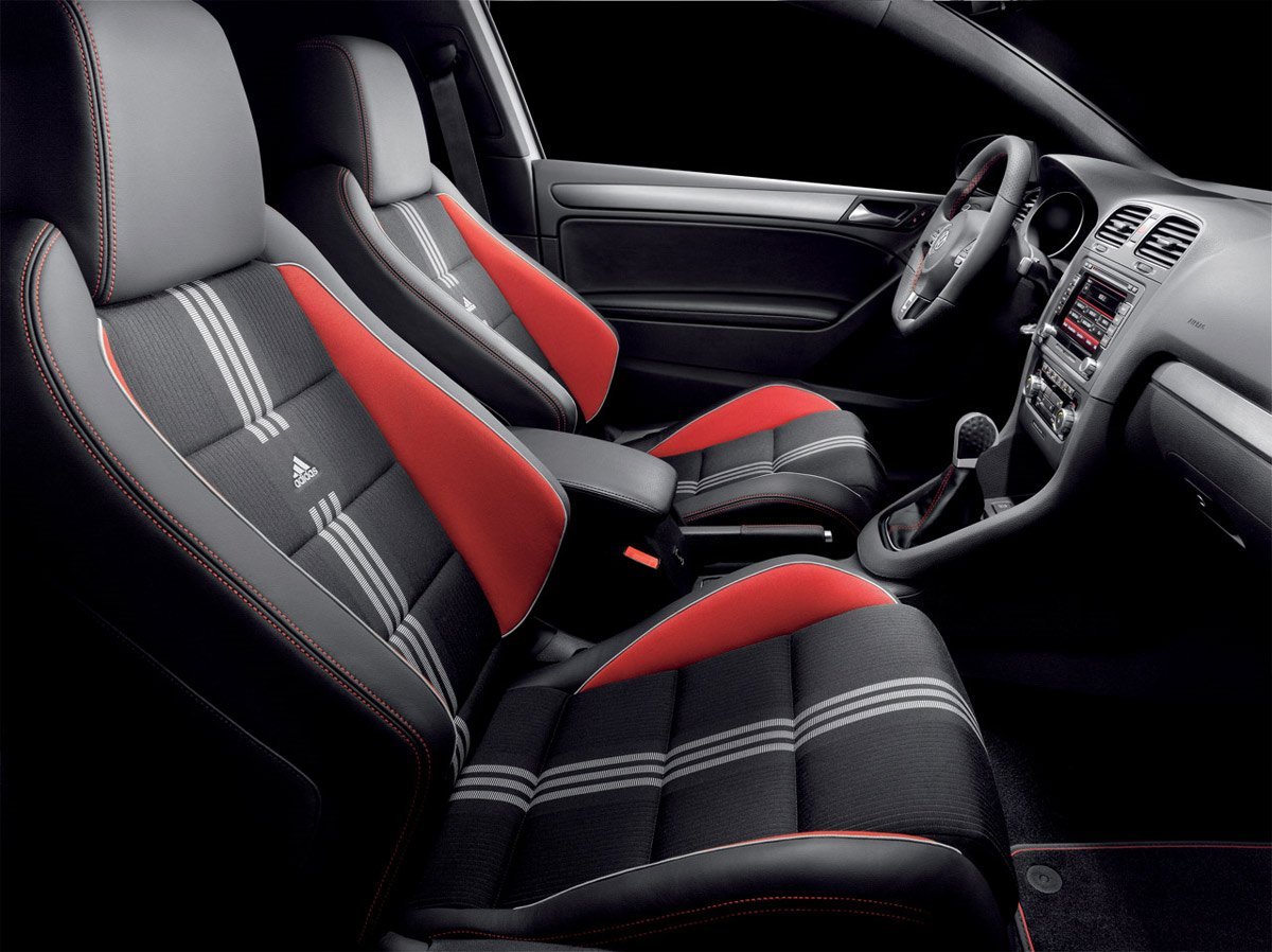 Golf-GTI-Adidas-4.jpg