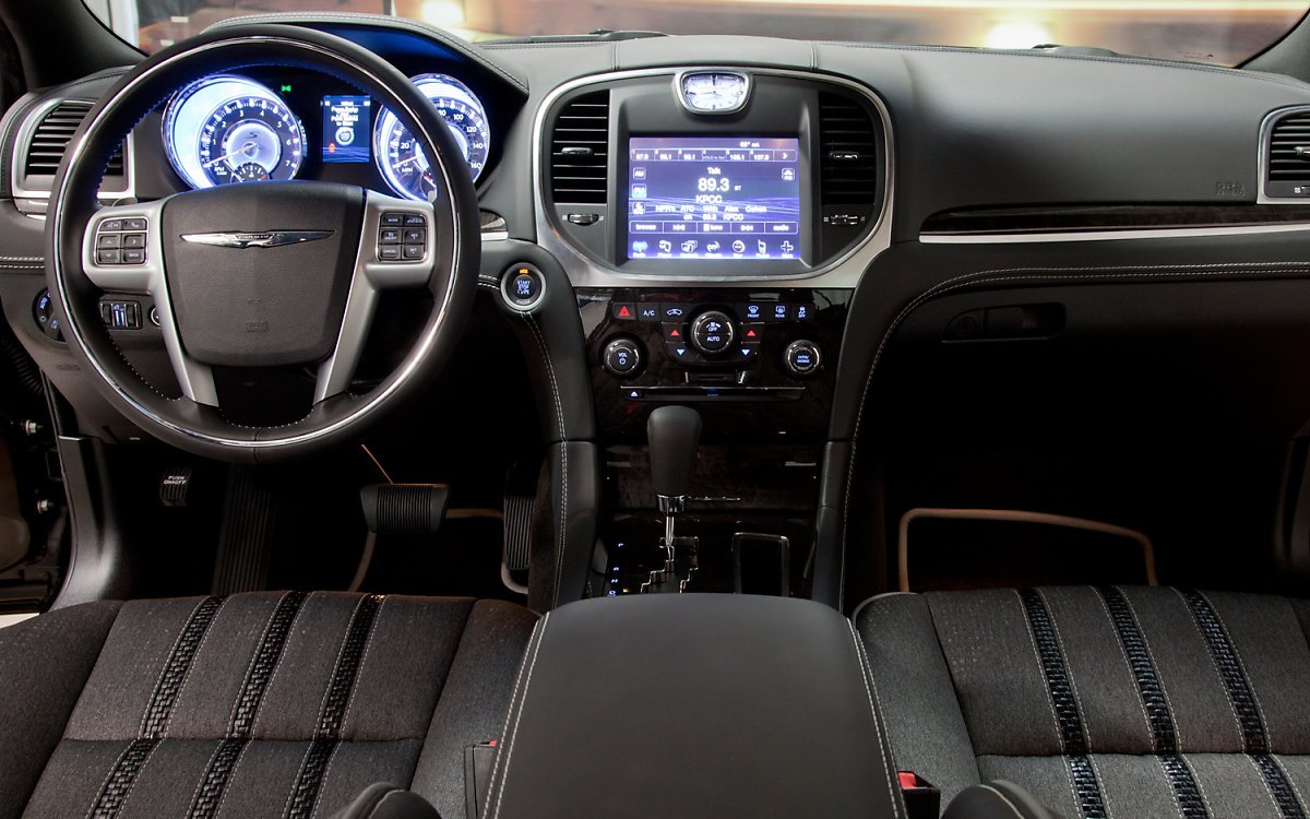 cool-2012-chrysler-300-for-sale-about-chrysler-s-by-john-varvatos-interior.jpg