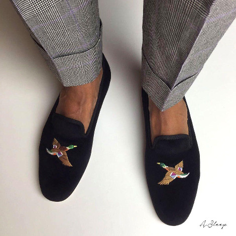 Mens-Hand-Embroidered-Mallard-Duck-Black-Velvet-Slippers-Shoes-Handmade-in-England-by-Arthur-Sleep-Detail.jpg