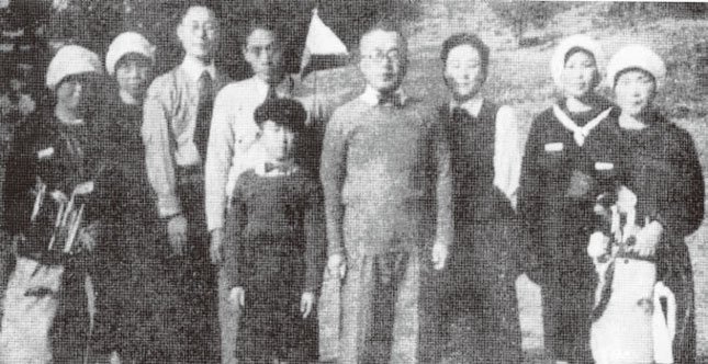4. 영친왕 가족 골프, 중앙일보.jpg