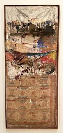 Bed,_1955,_Rauschenberg_at_MoMA_2022.jpg