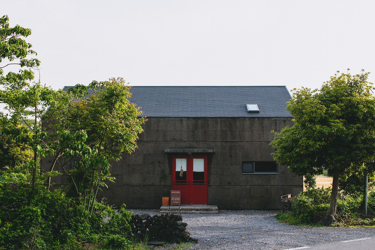 카페 동백 보정본-1.jpg