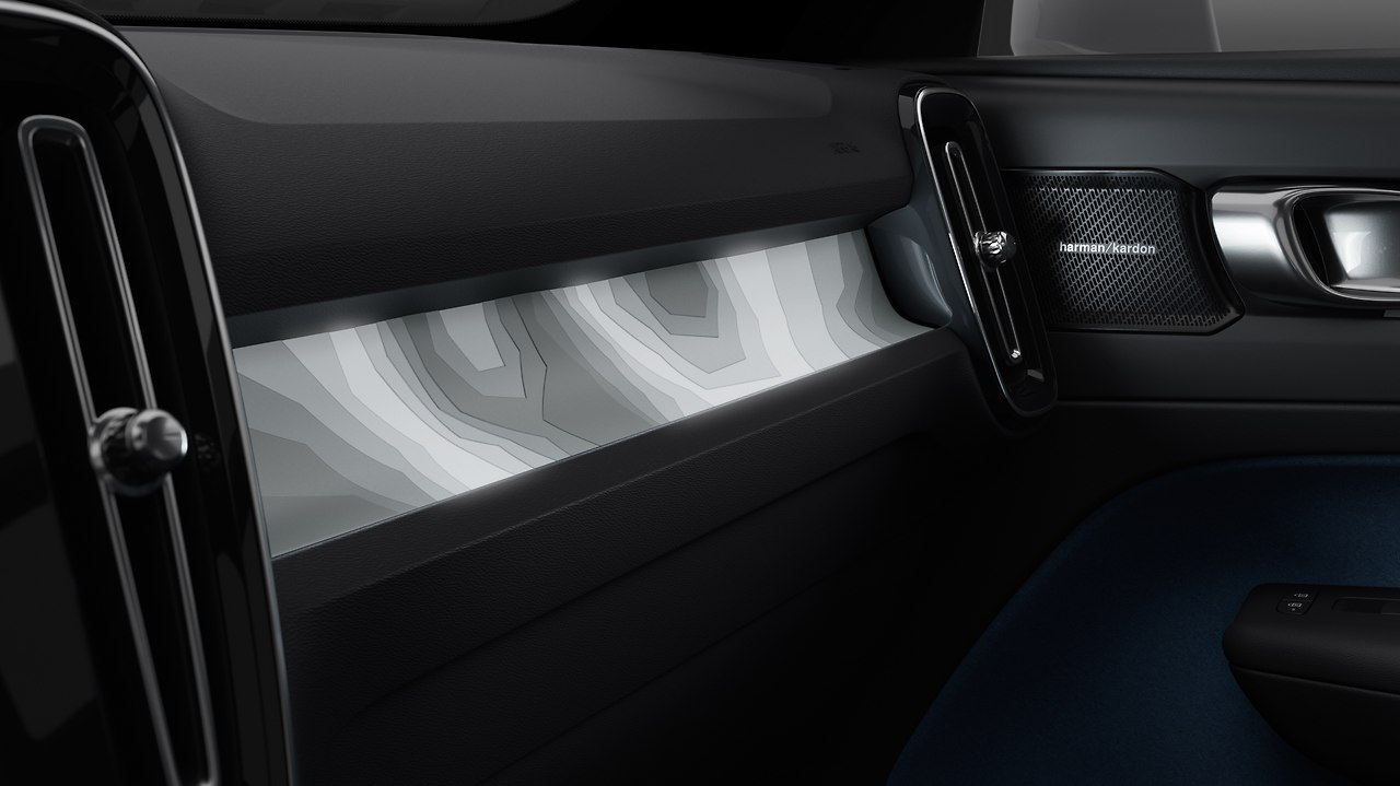 ‘유럽 1위’ XC40이 돌아왔다...달라진 점 찾아보니 (3).jpg