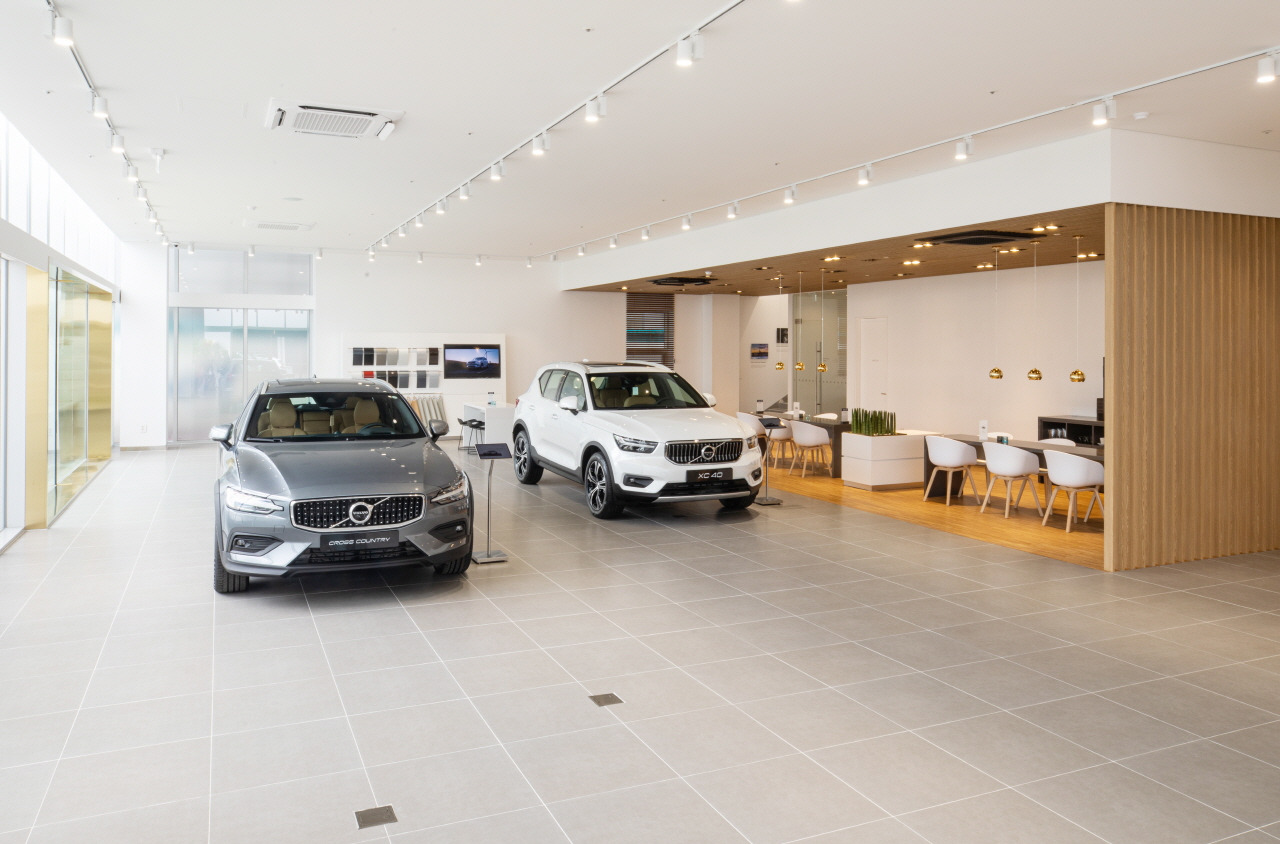 사진자료_볼보자동차코리아, 볼보 김해 전시장 및 서비스센터 신규 오픈 (2).jpg