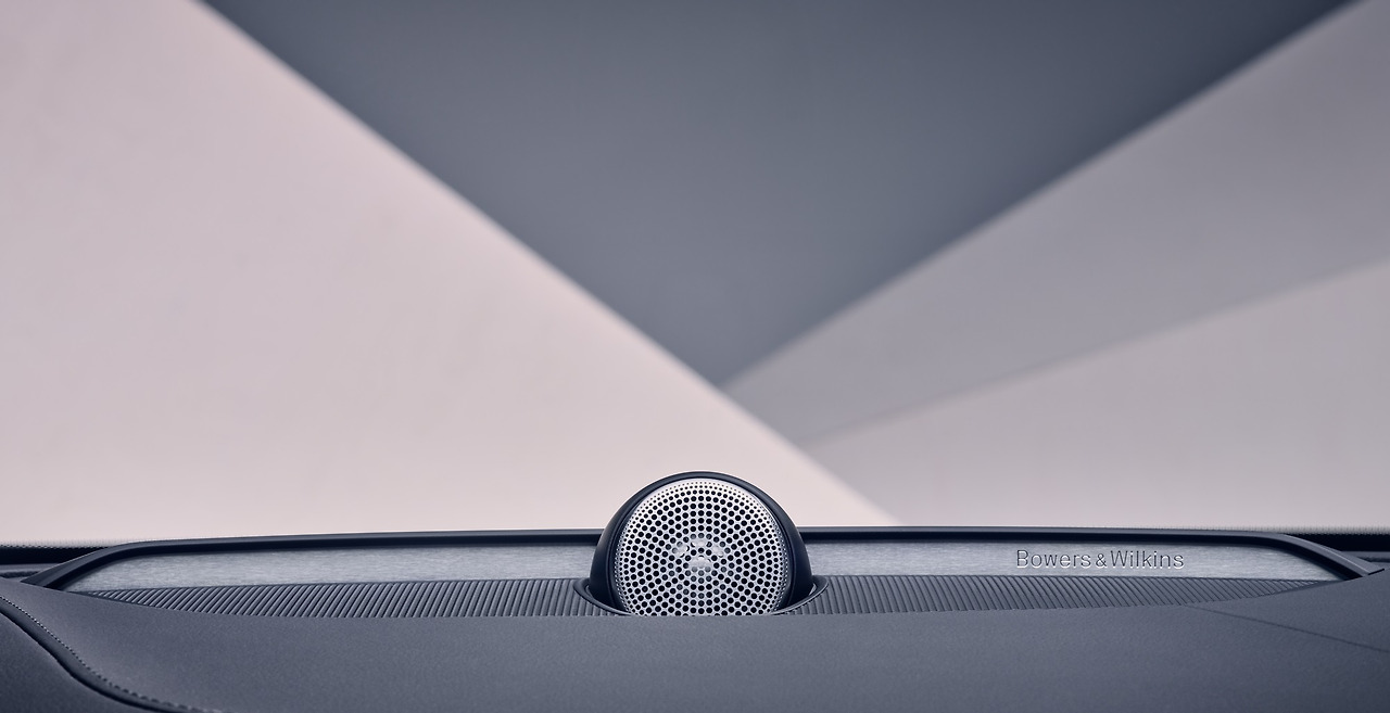 사진자료_볼보자동차 V90CC 실내_1.jpg