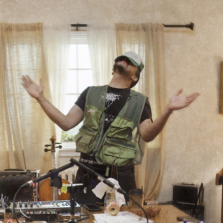 Dijon-Absolutely 2021.11.jpg