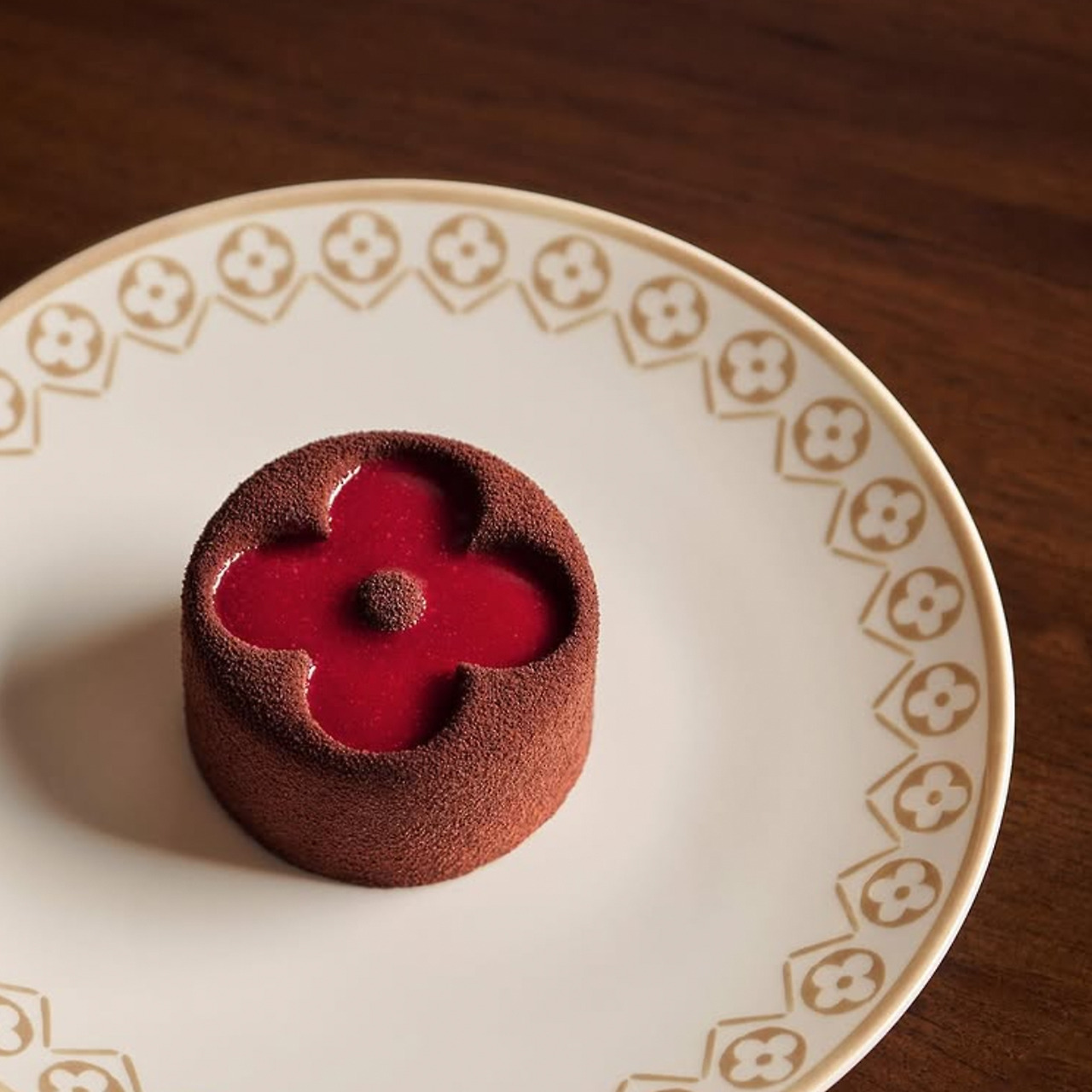 louis vuitton_0000s_0015_스크린샷 2025-01-18 오후 6.38.53.jpg