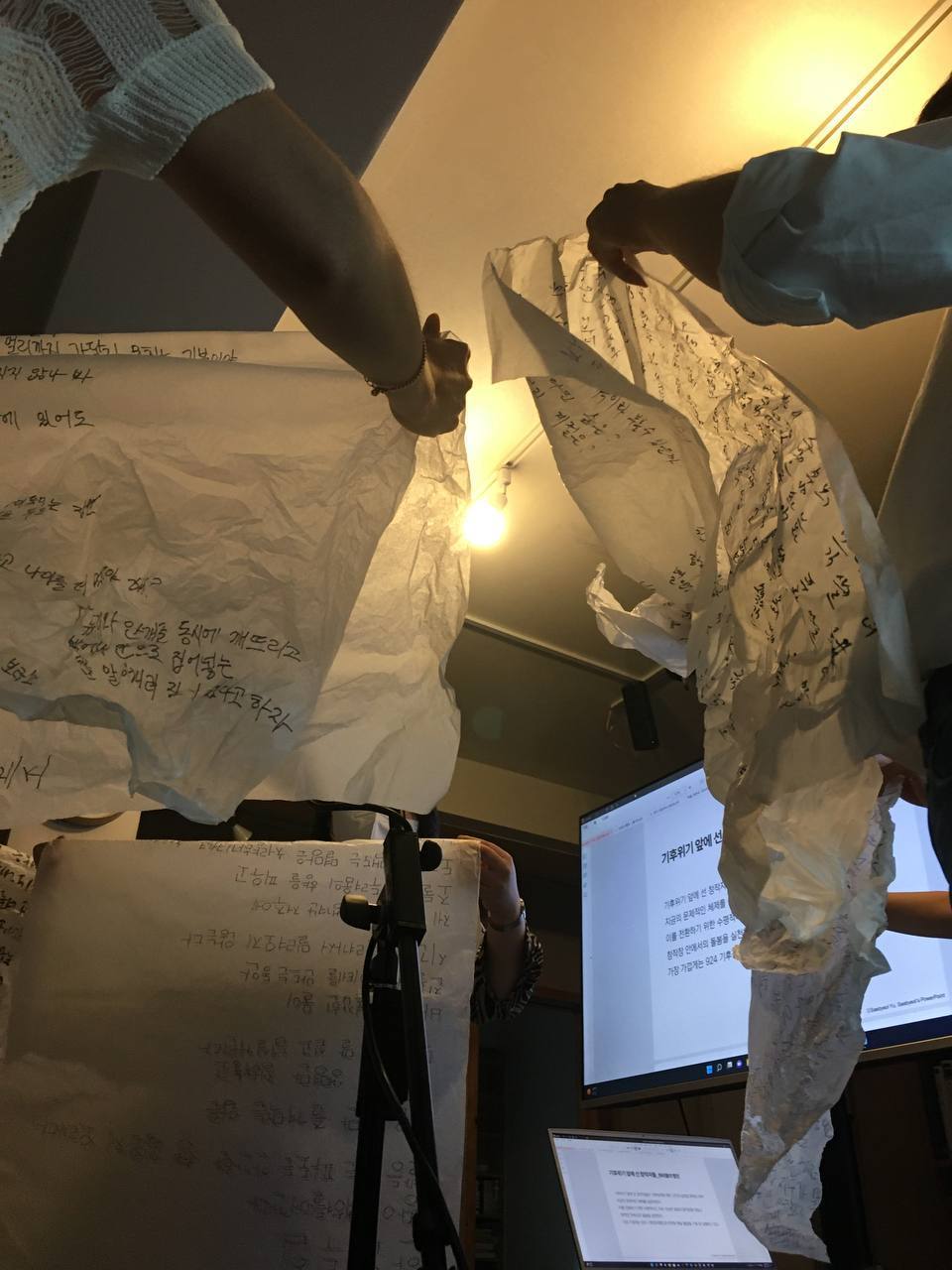 5. [특집] 기후위기 창작자들 그림 3.jpg