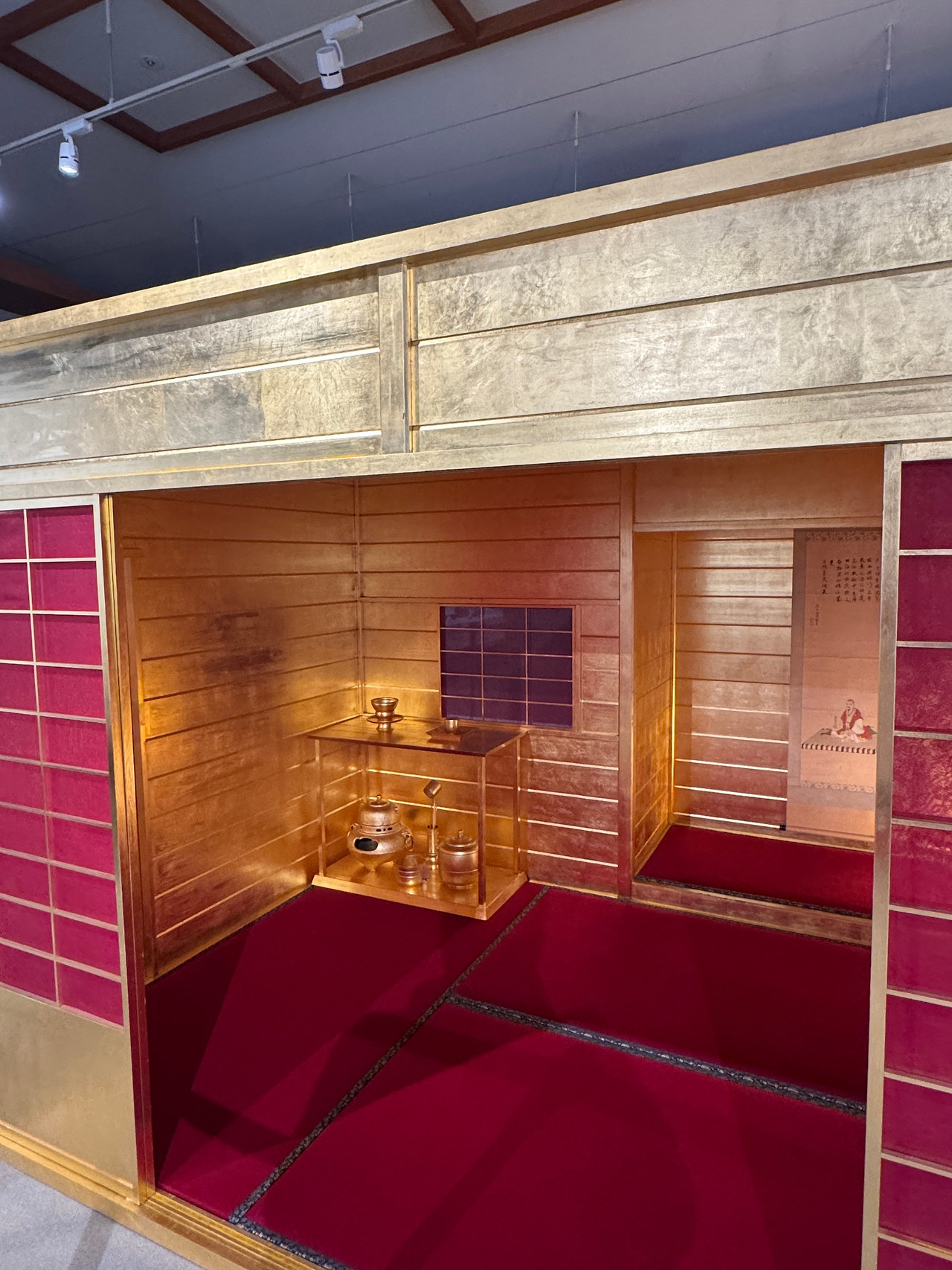 고쿠라정원 전시_도요토미히데요시_황금다실.jpg