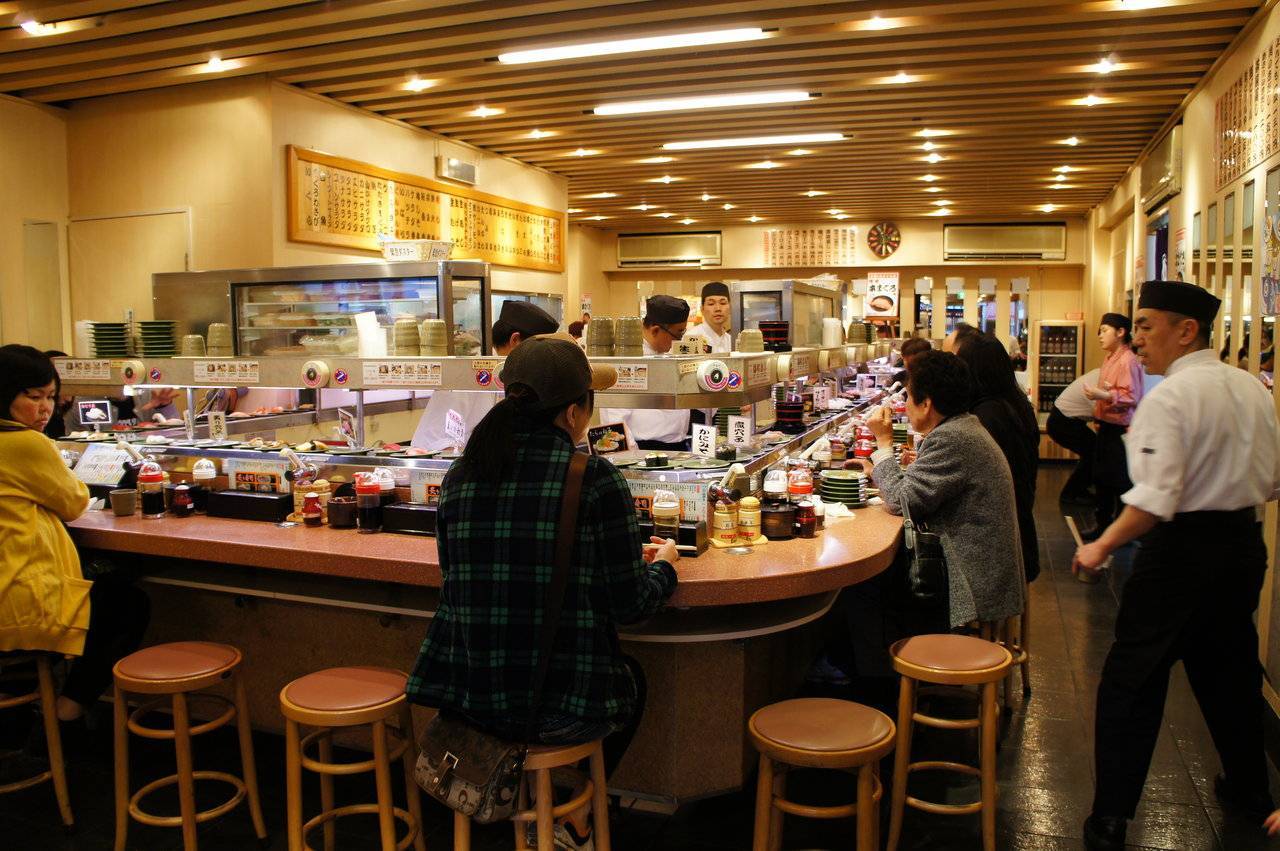 젠로쿠 스시2_출처 젠로쿠스시 웹사이트.jpg