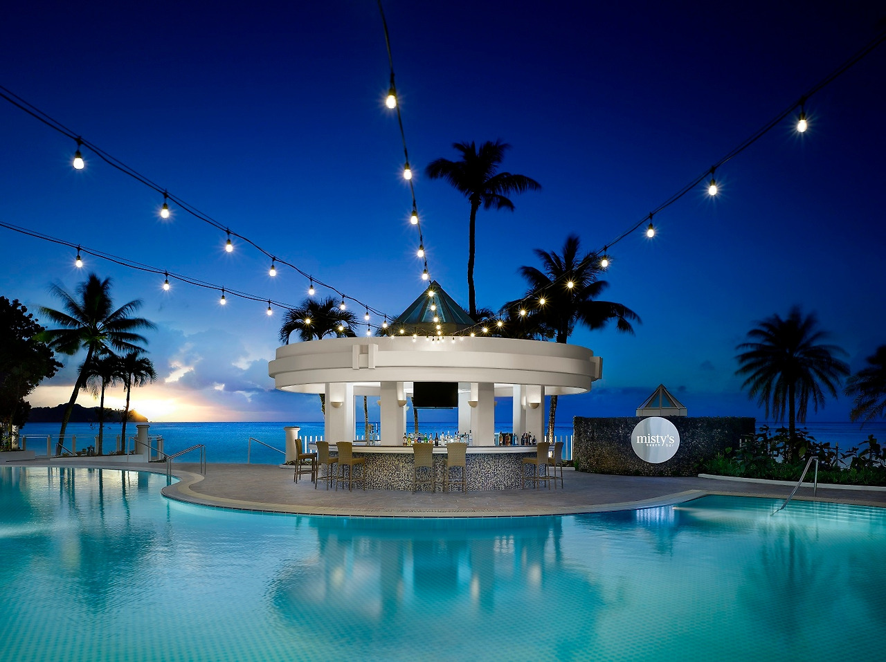 Misty_s Beach Bar.jpg