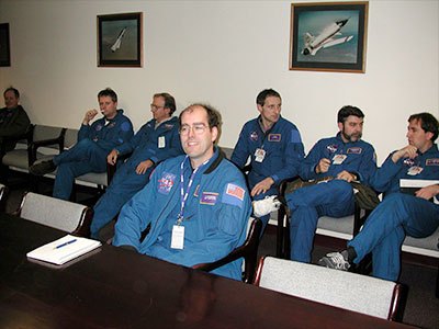 nasa_astronaut_flight_gear01.jpg