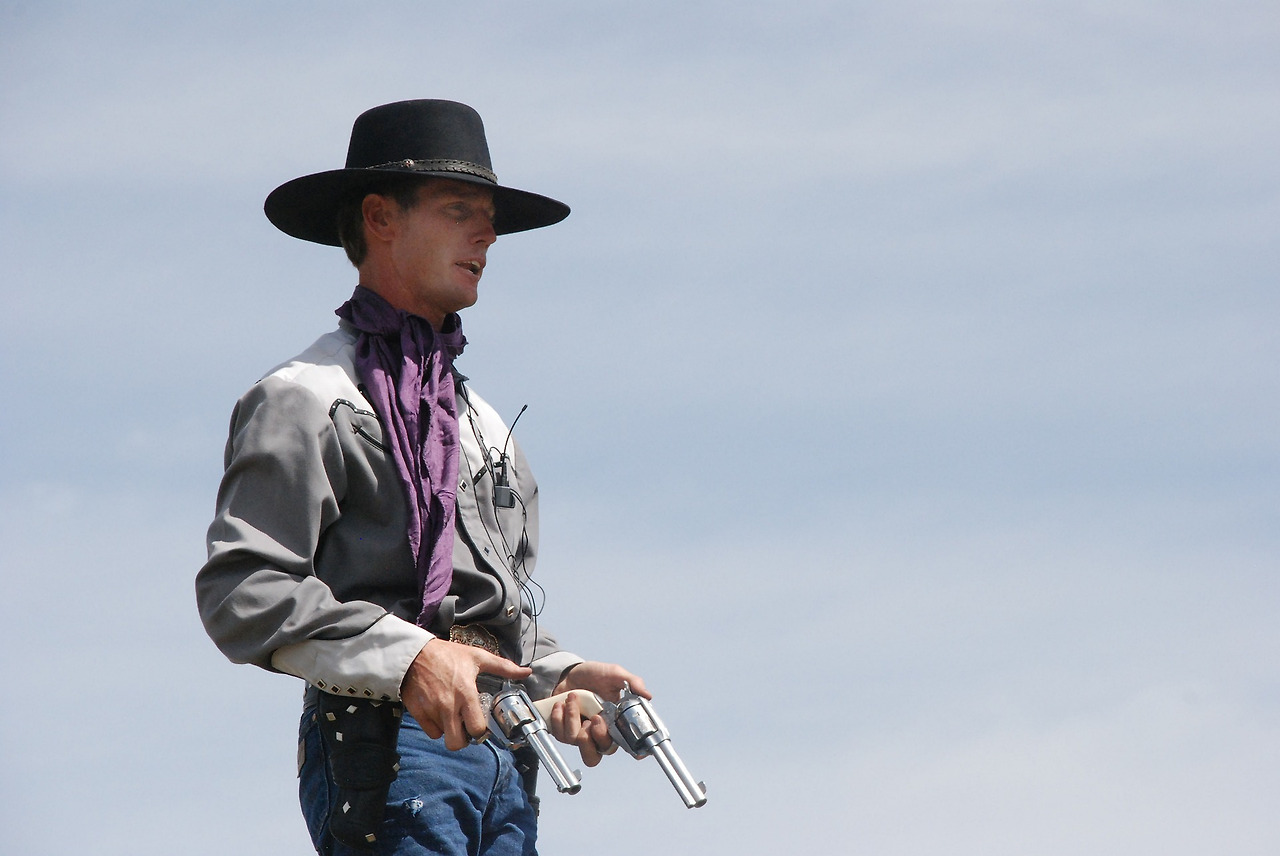 cowboy-g351bf0718_1920.jpg