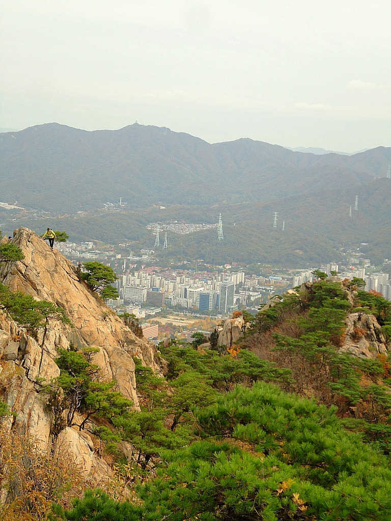 암릉과 암릉의 이음길, 관악산 6봉 능선과 8봉 능선