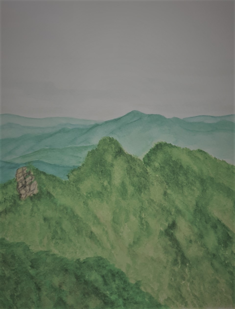 일출봉에서 바라본 감악산 전망. 왼쪽부터 월출봉, 감악 3봉, 감악 2봉으로 이어진다. 그 뒤로 멀리 응봉산과 치악산.jpg