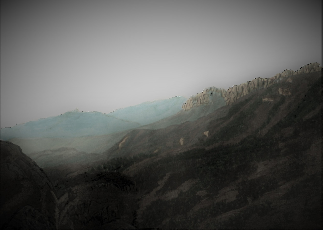 북설악-신선봉에서 바라본 외설악, 왼쪽 달마봉과 오른쪽의 울산바위.jpg