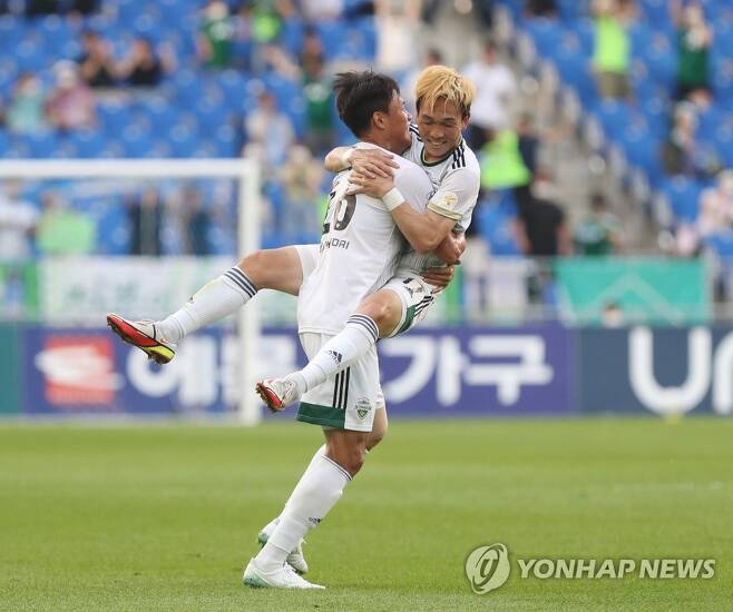 다운로드 (4).jpg