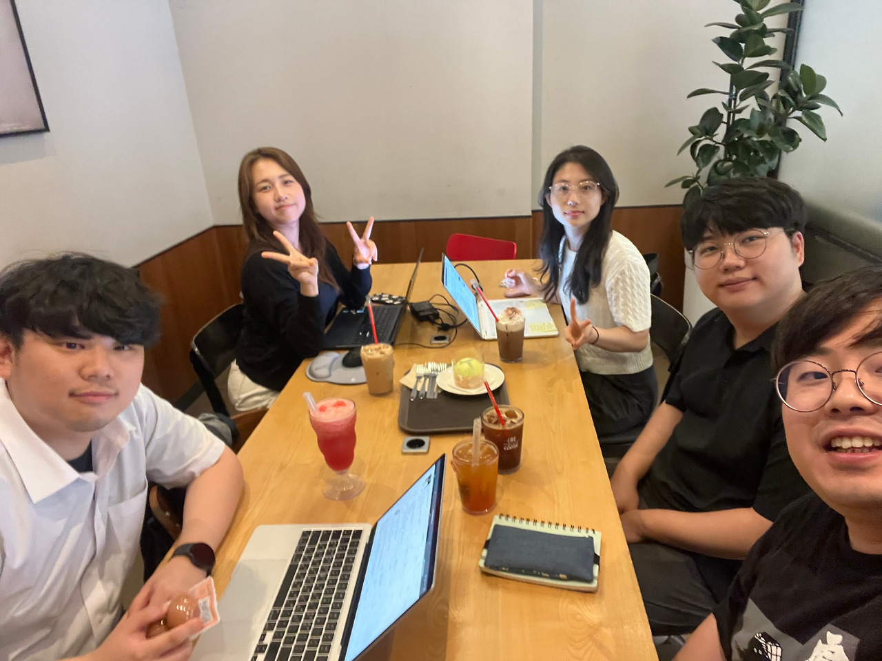 나와팀 운영진 미팅 사진.jpg