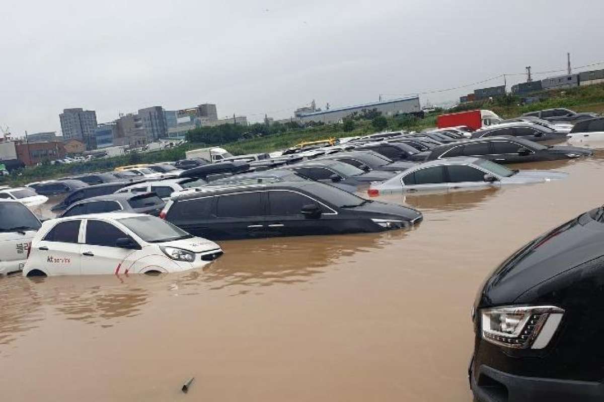 폭우-침수-침수차-폭우 피해-침수 피해-전손처리-보험처리-손해보험-자차보험-보상-피해보상-자동차보험 3.jpg