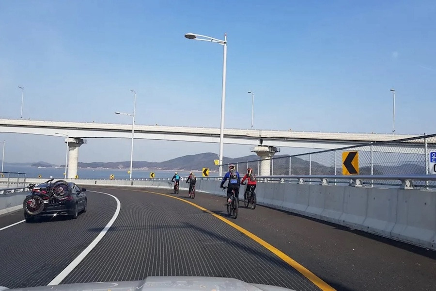 자전거-자라니-운전자-6 복사본.jpg