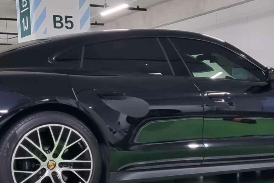 자동차 썬팅-썬팅 필름-썬팅 농도-카본 필름-다이드 필름-5.jpg