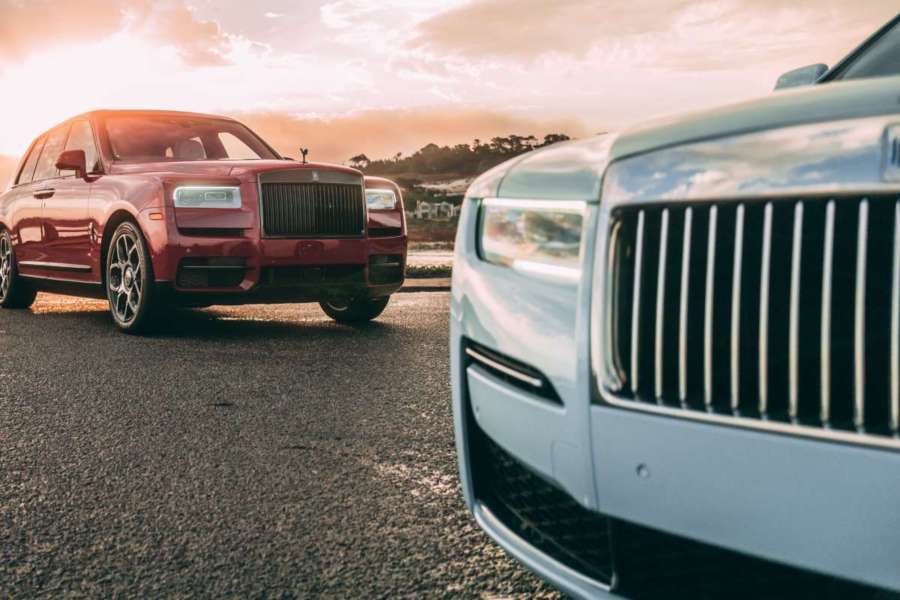 롤스로이스-컬리넌-고스트-롤스로이스 컬리넌-롤스로이스 고스트-페블비치컬렉션-롤스로이스 블랙배지-1.jpg