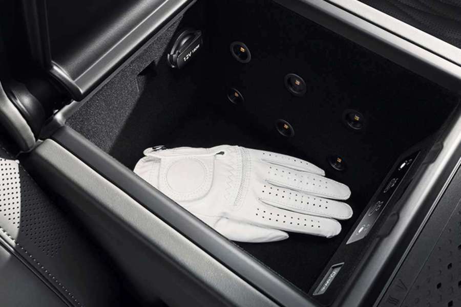 기아차-미니밴-카니발-신형 카니발-부분변경-카니발 하이브리드-4.jpg