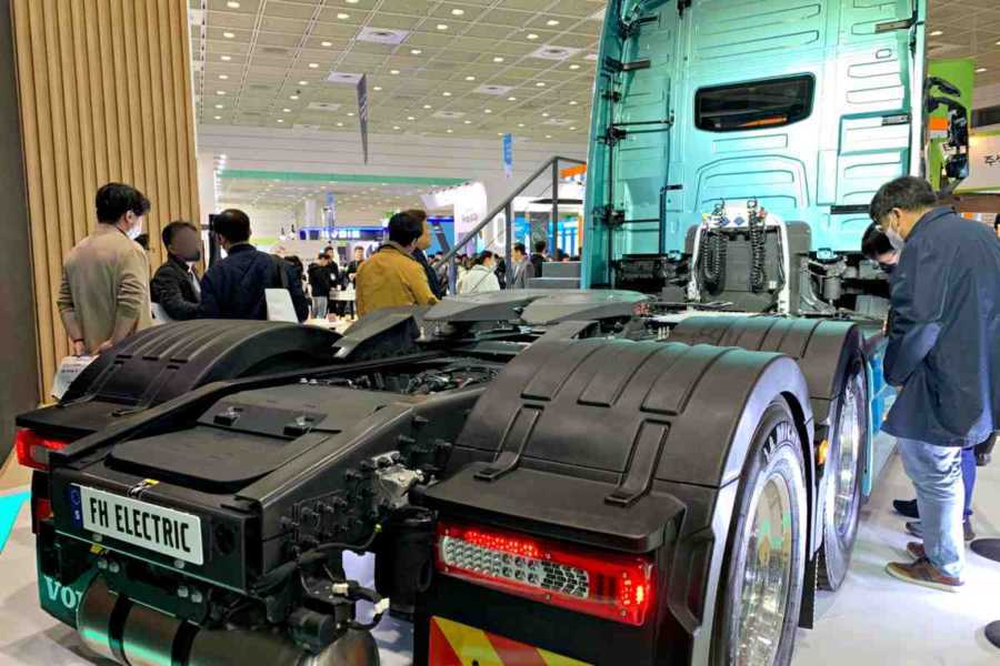 볼보-전기-트럭-4.jpg
