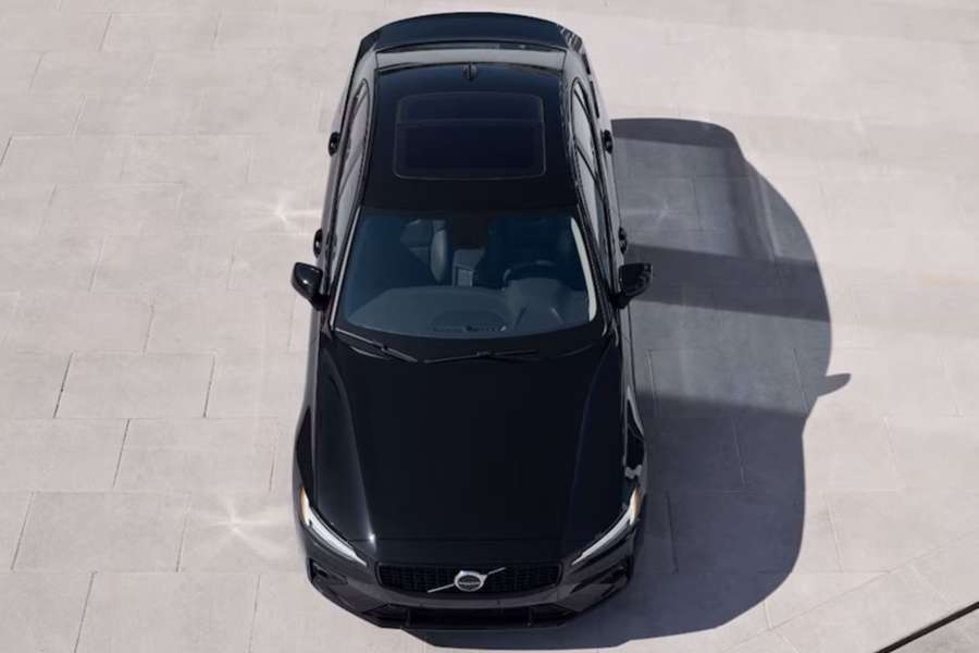 볼보-한정판-에디션-S60 다크 에디션-가격-볼보 S60-2.jpg