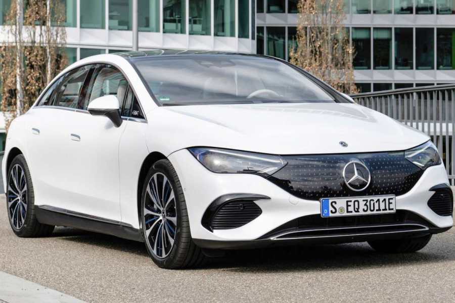 벤츠-전기차-세단-EQE-더-뉴-EQE-신차-수입차-EQS-1.jpg