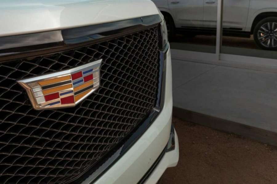 캐딜락-에스컬레이드 5.jpg