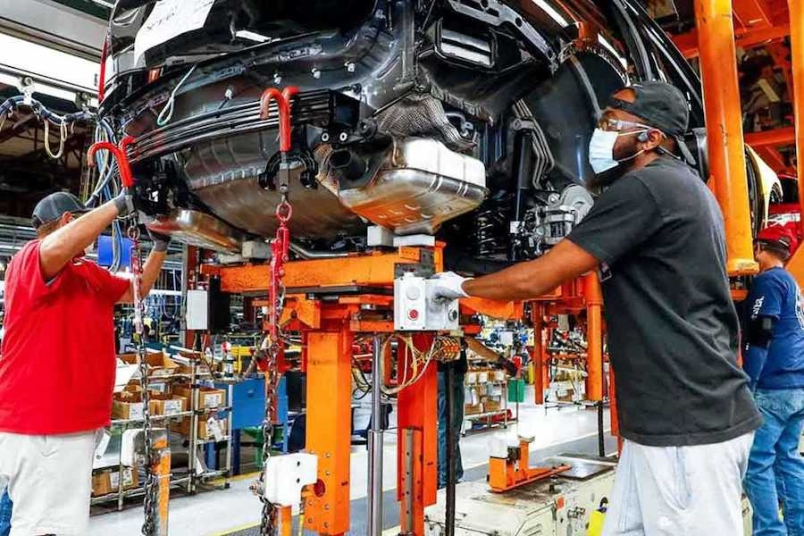 현대차-제네시스-전기차-gv70-gv70 전기차-전기차 보조금-미국 IRA-테슬라-BMW-폭스바겐-볼보-포드-GM-5.jpg