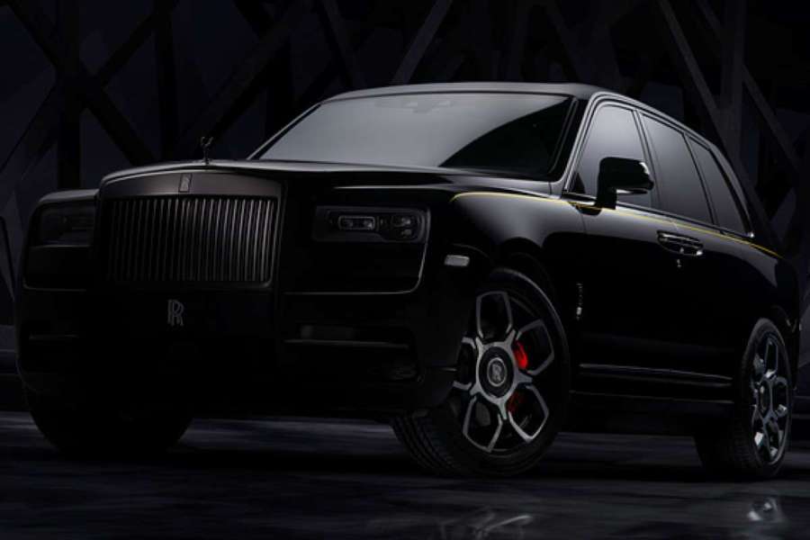 롤스로이스-컬리넌-고스트-롤스로이스 컬리넌-롤스로이스 고스트-페블비치컬렉션-롤스로이스 블랙배지-3.jpg