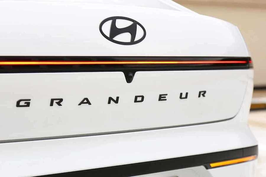 현대차-현대차그룹-그랜저-산형 그랜저-그랜저 신형-그랜저 풀체인지-그랜저 캘리그래피-신형 그랜저 캘리그래피-그랜저 디자인-10.jpg