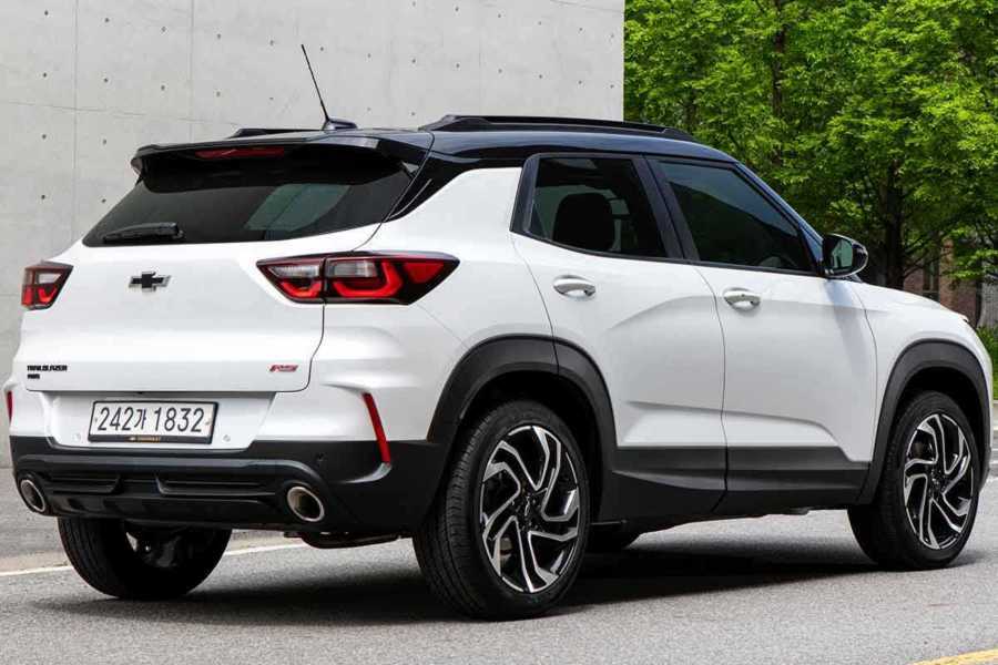 쉐보레-SUV-신형 트레일블레이저-신형 트레일블레이저 공개-신형 트레일블레이저 디자인-트레읿르레이저 부분변경-2.jpg