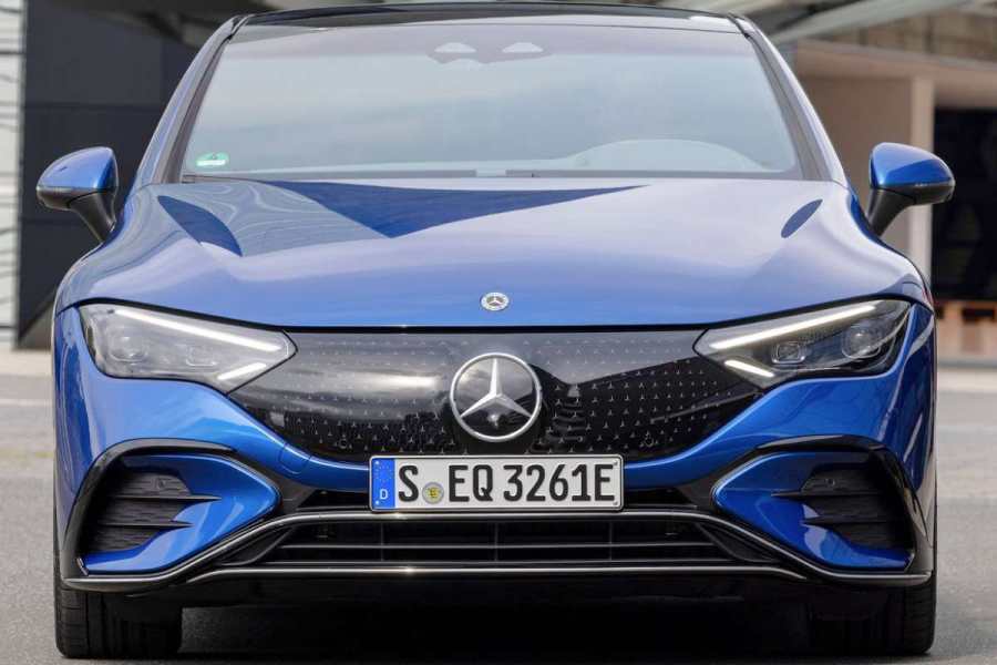 벤츠-전기차-세단-EQE-더-뉴-EQE-신차-수입차-EQS-14.jpg