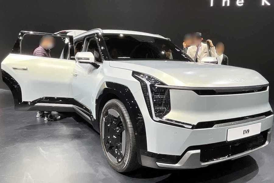 기아-기아차-스팅어-스팅어 단종-기아 스팅어-기아 ev6-EV6 GT-EV9-EV9 GT-국산차-고성능차-스포츠카-고성능 스포츠카-전기차-내연기관차-4.jpg