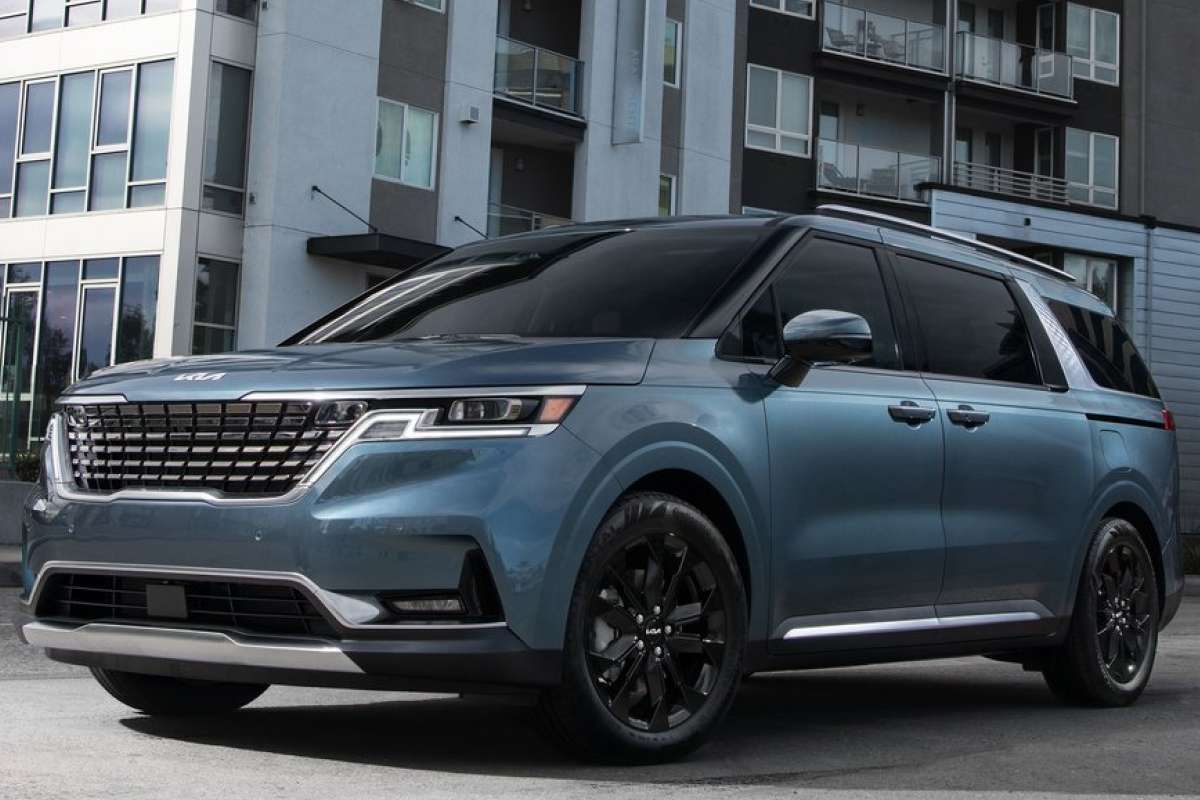 국산차-중국차-전기차-기아자동차-지리 자동차-카니발-기아 카니발-카니발 전기차-지커 009-카니발 짝퉁 1.jpg