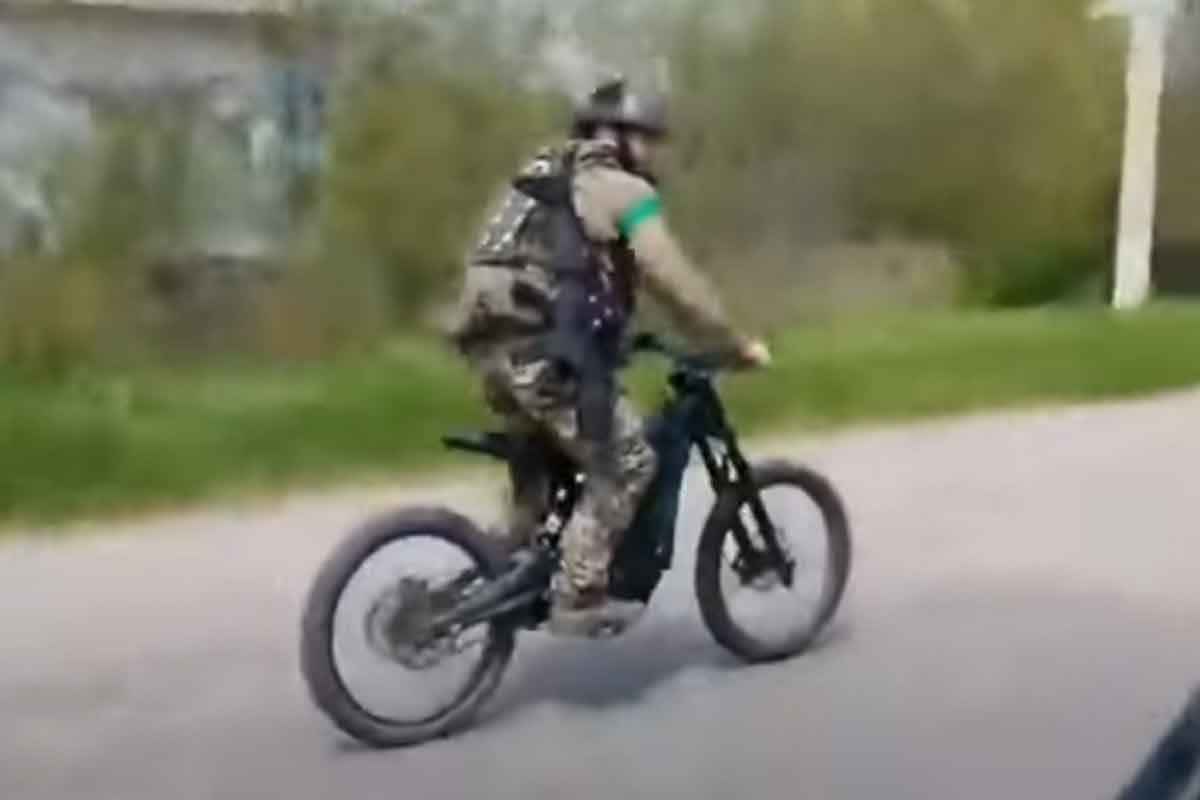 우크라이나 전기자전거 출퇴근 7.jpg