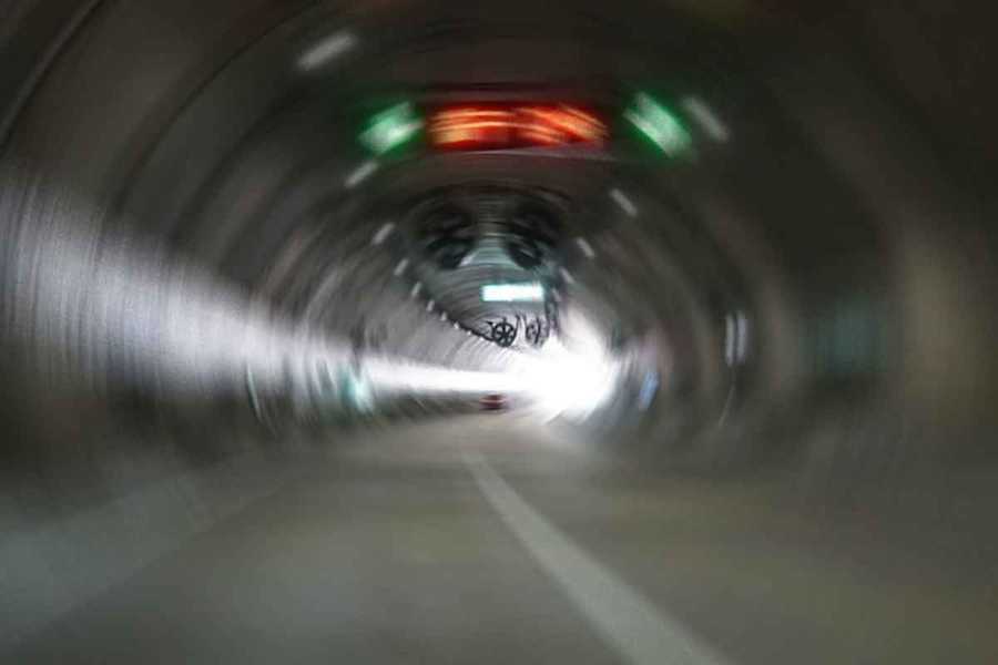 터널-안-과속-6.jpg