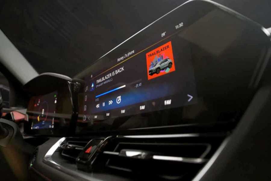 쉐보레-SUV-신형 트레일블레이저-신형 트레일블레이저 공개-신형 트레일블레이저 디자인-트레읿르레이저 부분변경-9.jpg
