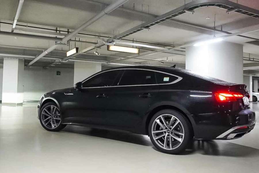 외제차-후미등-주차등-배터리 방전 1.jpg