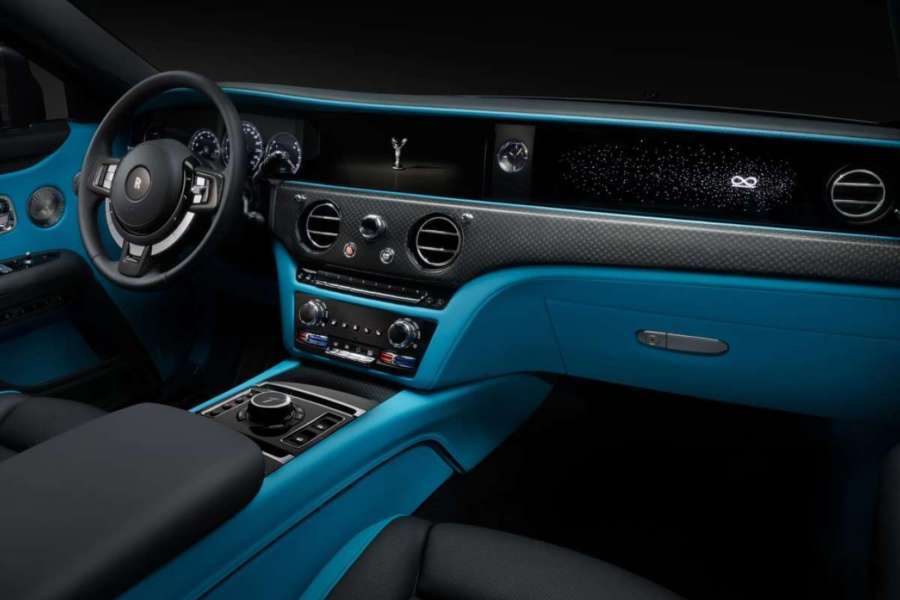 롤스로이스-컬리넌-고스트-롤스로이스 컬리넌-롤스로이스 고스트-페블비치컬렉션-롤스로이스 블랙배지-10.jpg