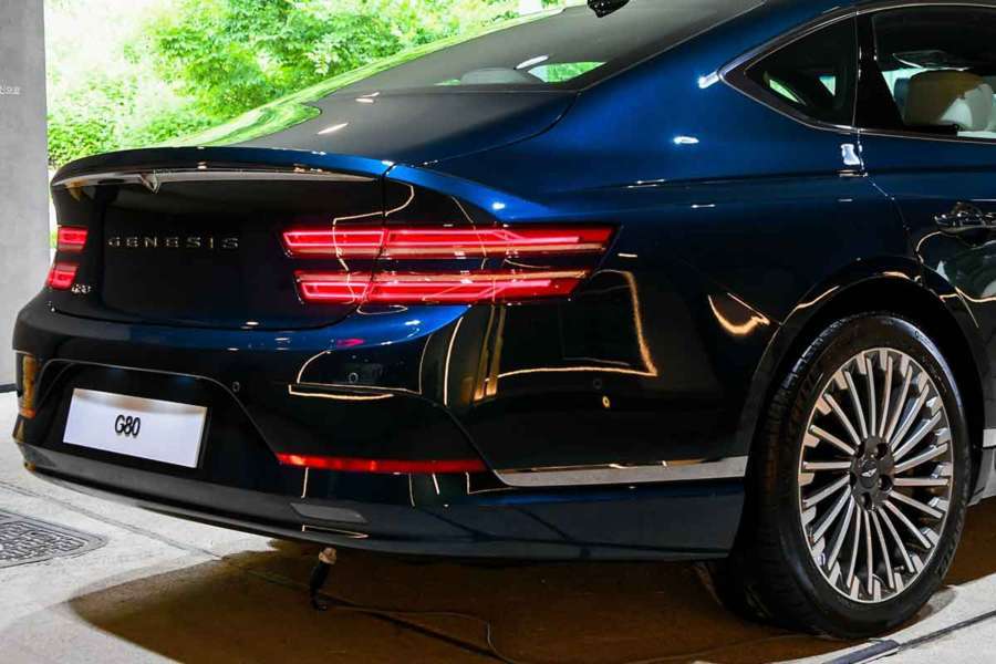 제네시스-신차-하이브리드-전기차-3 (2).jpg