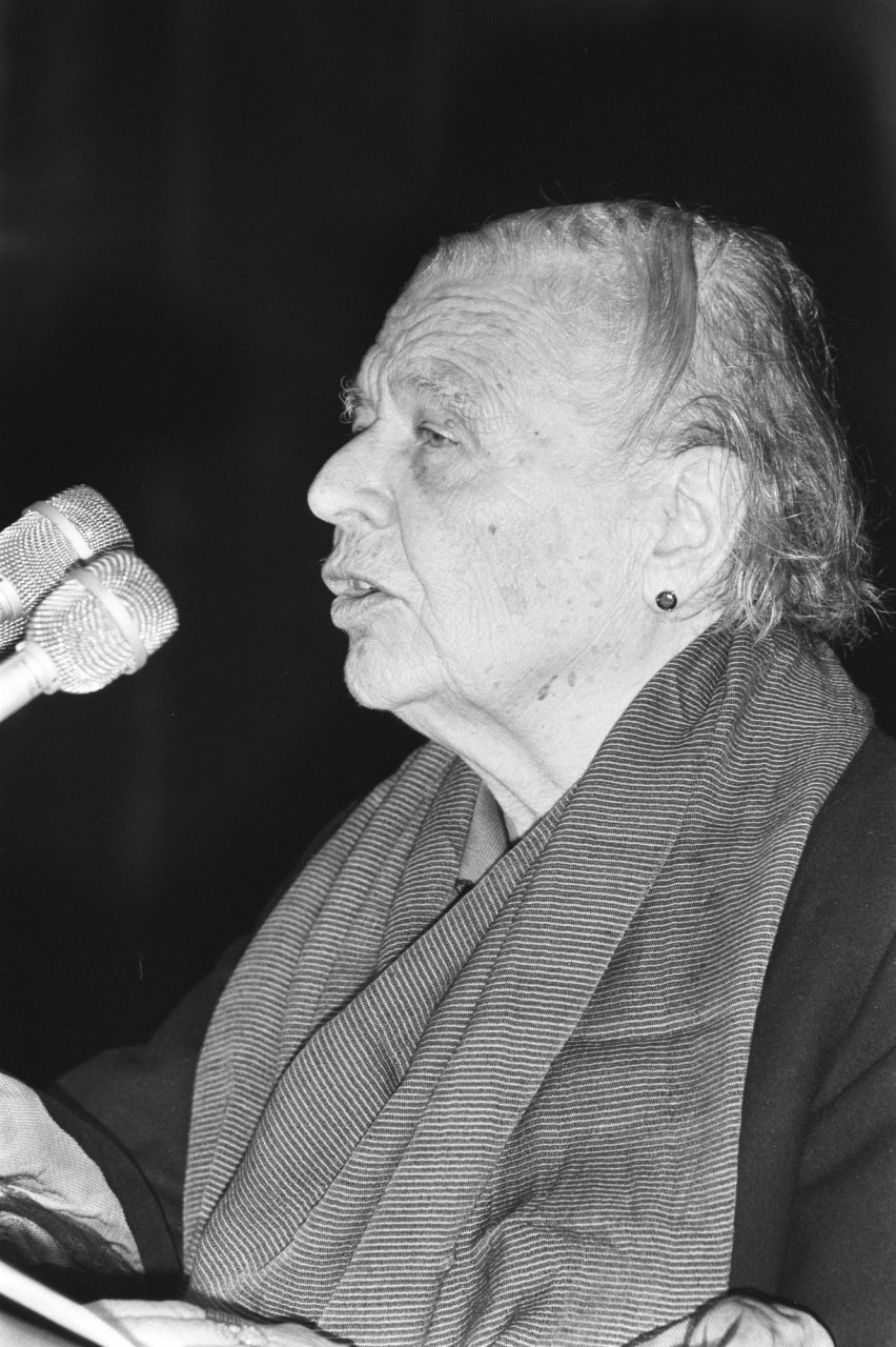 Marguerite_Yourcenar.jpg